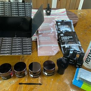 Nailboo Dip Powder Kit with 4 colors